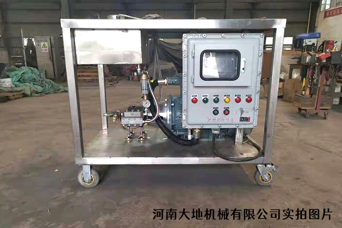 工業(yè)設(shè)備、鋼結(jié)構(gòu)、油污、氧化皮清洗機(jī)